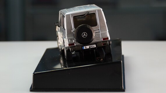 オートアート 1/43 メルセデスベンツ　Gワゴン SWB シルバー 56104 オートアート 1/43 メルセデスベンツ Gワゴン SWB シルバー