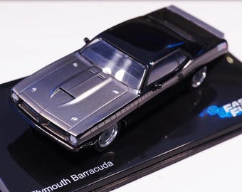 1970 Plymouth Hemi Cuda Diecast Model – Purple & Black, 1/18 Scale