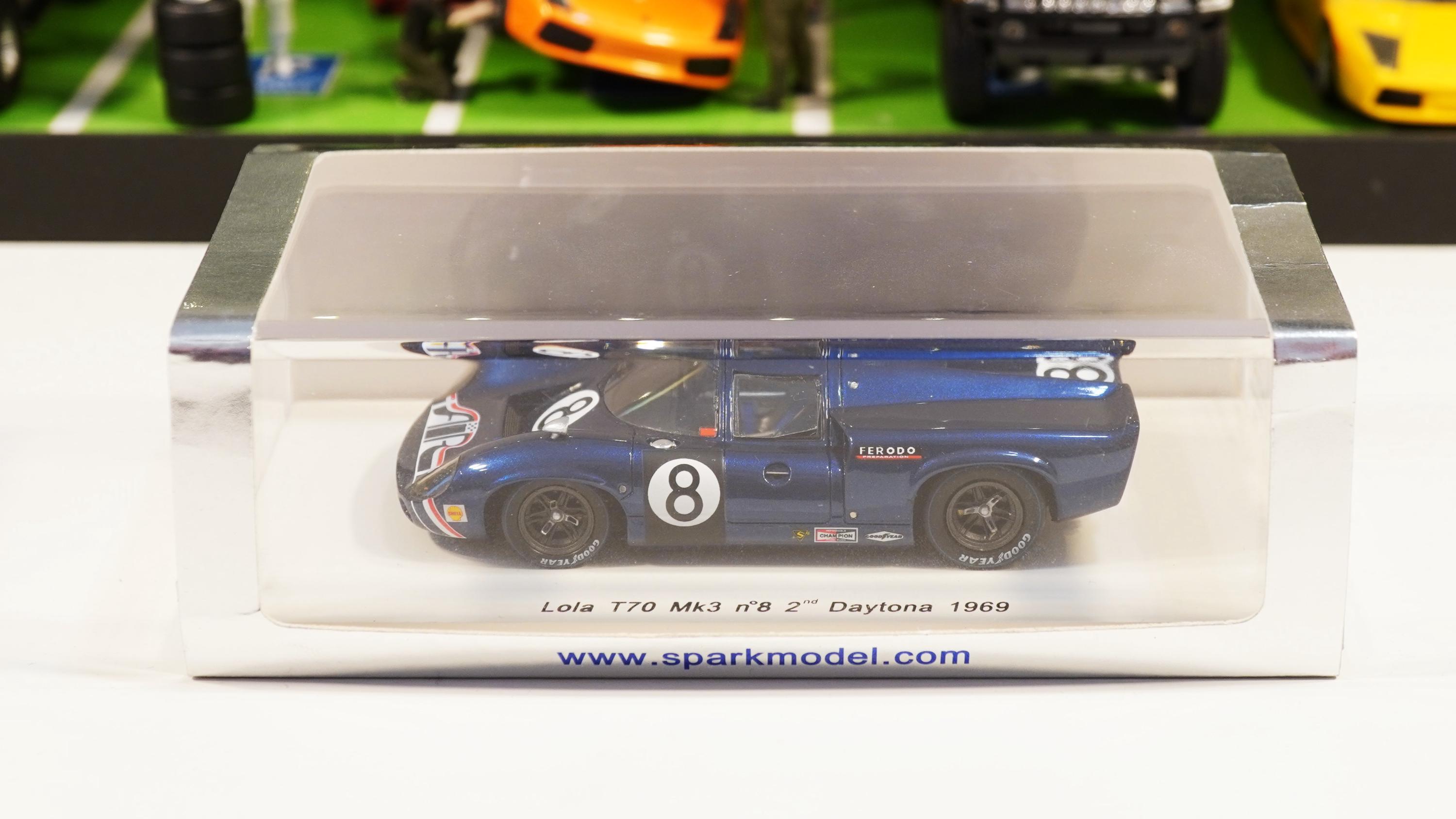 Marsh Models ローラT 70Mk.Ⅲ 1969年　デイトナ　No.8 Lola T70 MK3 'nr.8 2nd 24h Daytona' - Spark 1/43 - Etsy