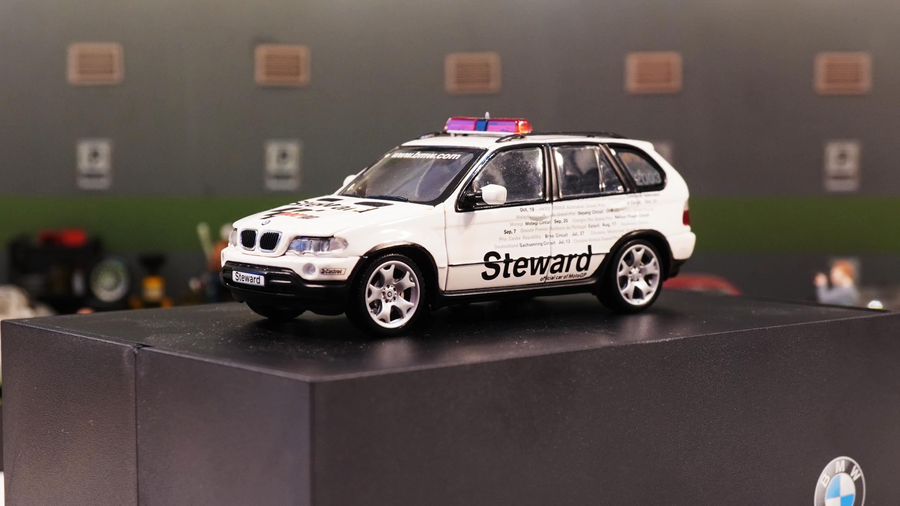 BMW X5 E53 Steward Car Motogp - Minichamps 1/43 - Etsy Canada