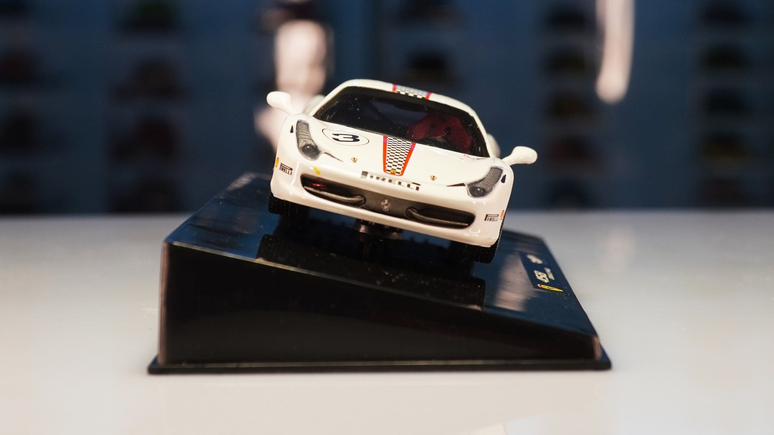 Ferrari 458 Italia Challenge Competizione - Hot Wheels Elite