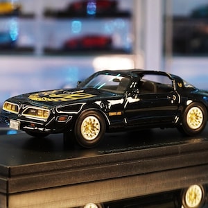 Pontiac Firebird Trans Am - Best of Show 1:43
