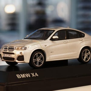 BMW X4 - Herpa 1/43