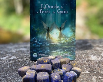 L'Oracle de la Forêt de Gaïa et ses Runes gravées dans de magnifiques Lapis Lazulis