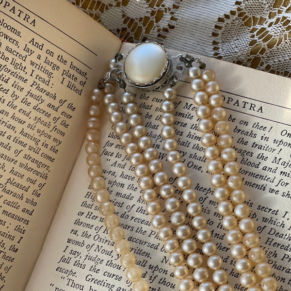 Vintage 1950’s Sarah Coventry Signed 3 Strand Rice Pearl Necklace with Reversible Medallion Clasp
