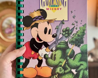 Libro vintage Disney "Giardinaggio con Topolino" del 1990 circa / Guida al giardinaggio Disney / Oggetto da collezione di Walt Disney World / Disneyana