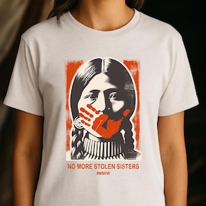 Maglietta unisex a maniche corte "No More Stolen Sisters MMIW" // Donne indigene scomparse e assassinate // Maglietta per la difesa degli indigeni