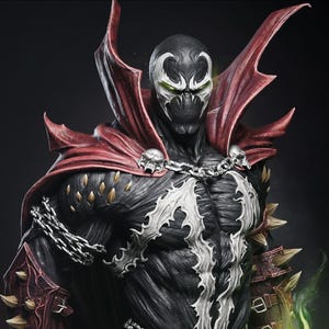 Puede incluir: Escultura detallada de Spawn, un personaje de cómic, en una pose dinámica. La figura es predominantemente negra con detalles blancos en el pecho y una capa roja. El personaje tiene una máscara con forma de calavera y una cadena alrededor del cuello. La estética general es oscura y detallada.
