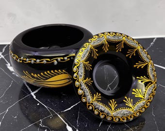 Duża, ręcznie malowana ceramiczna popielniczka na cygara