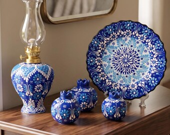 Ceramic Decor Set, Blue-and-White Gas Lamp, Pomegranate And Plate