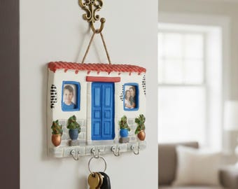 Wall Key Holder, Stone Dust Photo Frame with Metal Hooks