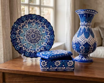 Ceramic Decor Set, Blue-and-White Vase, Plate, Jewelry Box And Tray