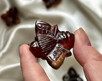 One (1) Amber Bee Carving, Handcarved Indonesian Blue Amber Honeybee