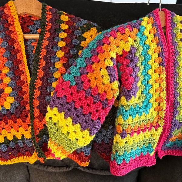 Handgemachter Hexagon Cardigan für Kinder