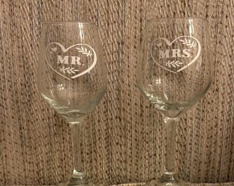 newly weds wine glasses