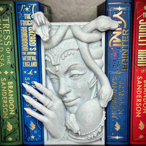 Medusa Booknook, Fantasy Bookshelf Decor, 3D Printed Monster Book