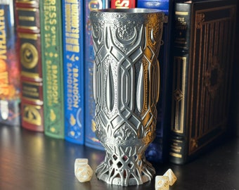 エルフ神話マグ缶ホルダー、ダンジョンズ&ドラゴンズ ドリンクコンテナ、ダンジョンズ&ドラゴンズ パスファインダー RPG テーブルトップゲーム、ロールプレイングゲーム コスプレ小道具