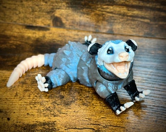 Opossum Flexi Toy, Articulated 3D Printed Fidget Toy, Cute Possum Desk Toy