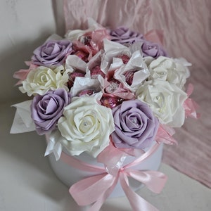 Chocolate bouquet with Lindt Chocolates,Birthday Gift Flowers for women,Valentines Day Romantic Gift,Flower and Chocolate hamper,Rose Box