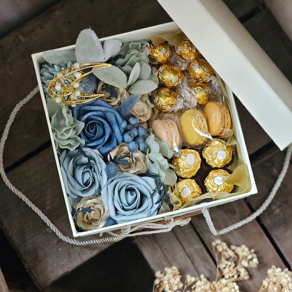 Eid Mubarak Gift, Ramadan Floral Bouquet, Islamic Hamper Gift, Artificial Flowers, Islamic Gift for her,Eid Gift Ideas,Chocolate Box for Eid