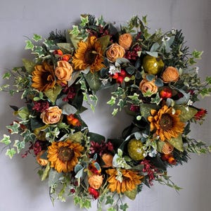 Large Autumn wreath,Fall Front Door Wreath,Orange and Green Pumpkin Wreath,Artificial Autumn Wreath,55cm Sunflowers Berries Halloween wreath