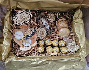 Conjunto de presente Eid, caixa de presente de chocolate para Eid, cesta de presente Eid Mubarak, Eid Al Fitr, ideias de presente Eid, Ferrero Rocher, Lindt, Macarons, flores artificiais