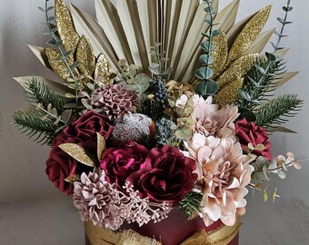 Flores de regalo de Navidad, ramo de chocolate Ferrero Rocher Lindt con rosas, decoración de mesa navideña, flores y chocolates, arreglo navideño