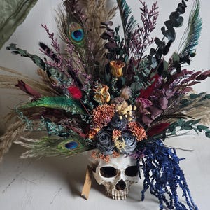 Skull dark flower decor,skeleton gothic home decor,sugar skull table decor,scary flower arrangement,Creepy gift,alternative gift,human skull image 11