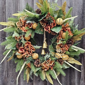 Large Traditional Christmas Wreath with Bells,Large Winter Artificial Luxury Door Wreath,Glitter Wreath with pinecones and dried lemons