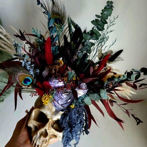 Skull dark flower decor,skeleton gothic home decor,sugar skull table decor,scary flower arrangement,Creepy gift,alternative gift,human skull image 15
