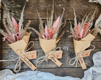 Bulk dried flower mini bouquet party favor,Boho bouquet favors mini,Magnet favors bilk,Dry flower bouquet favours for guests,wedding favors