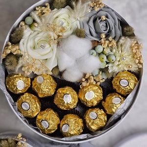 Flower Bouquet, Gift for Mom, Grandmother Birthday, Flowers in Box, Mothers Day Gift, Birthday Flowers, Gift ideas for Her, Ferrero Rocher