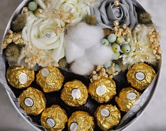 Flower Box, Ferrero Rocher, Chocolate Bouquet, Mothers Day Gift, Gift for Mom, Valentines Day, Anniversary, Birthday, Eid, Present for Mum