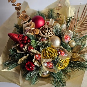 Christmas Gift Bouquet,Lindt Lindor Chocolate Bouquet,Ferrero Rocher,New Year Gift,Christmas Gift Set,Christmas Flower arrangement,gift box