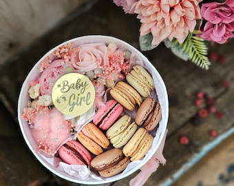 Baby shower Gift,Gift for New baby,Baby Girl,New mum,baby shower hamper,pamper hamper,flowers for new mum,baby shower gift set,macarons gift