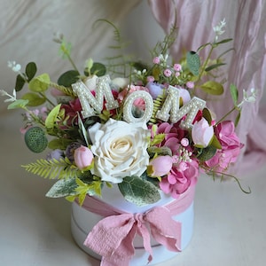 Chocolate Bouquet for Mom,Mom Flower Arrangement,Gift Set for Mom,Mothers Day Flowers,Mom Gift Flowers,Mothers day Gift,Mom Birthday Gift