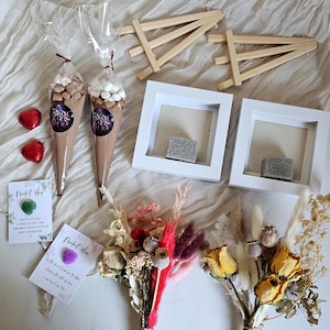 Date Night Box for New Couple,DIY Kit,Anniversary Gift,Gift for Wife,Gift For Couple,Couples DIY Kit,Valentines Day Craft,Couples Gift Date