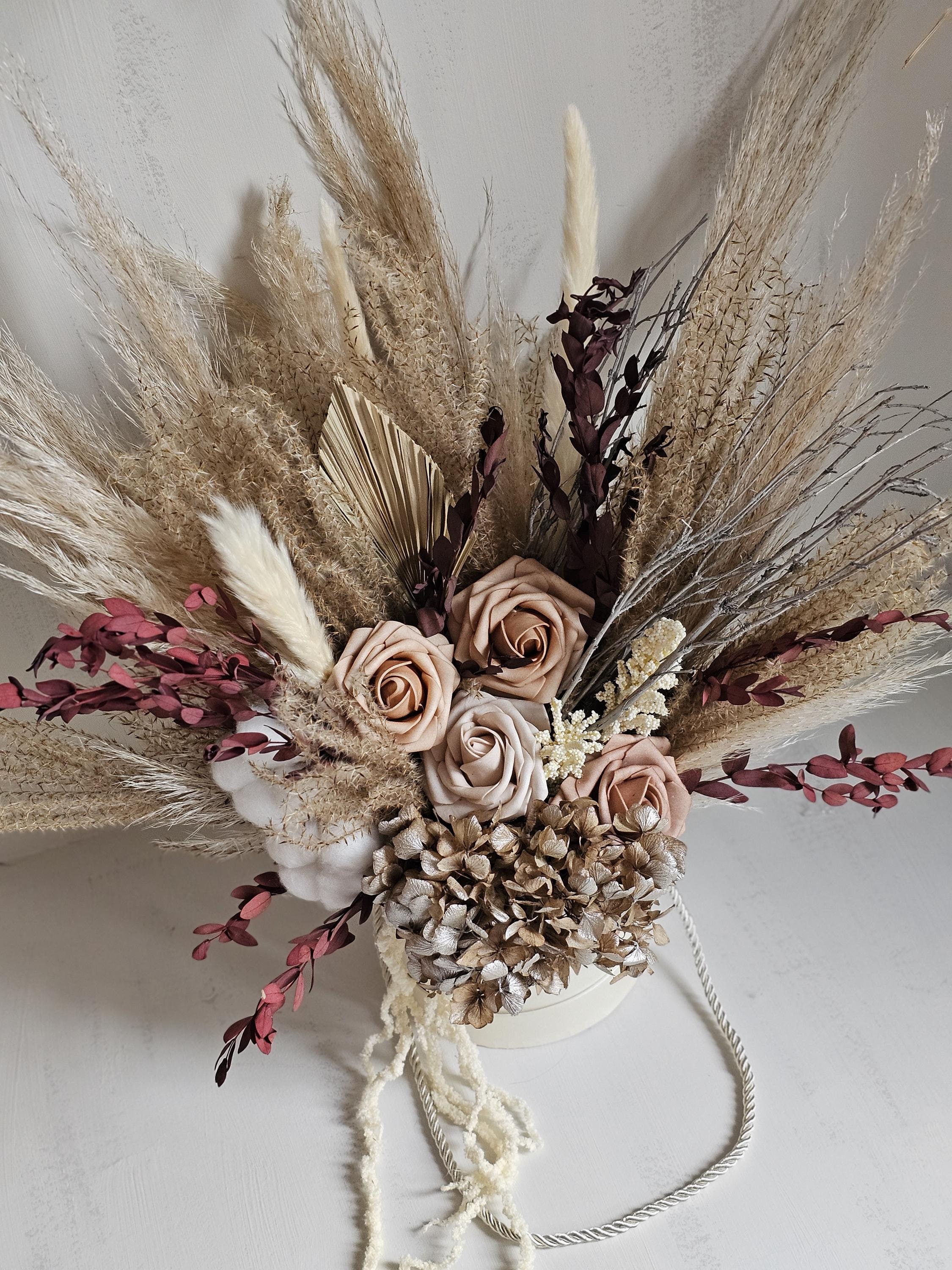Giant faux pampas daisy woven center detail and green leaf accents fascinator Gin Daisy Fascinator main image 2