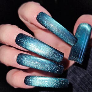 Havsblå Glitter Cat Eye Gel Press On Naglar Extra Långa Fyrkantiga Glansiga