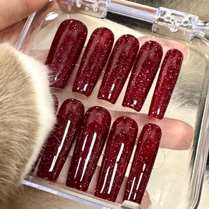 Unhas postiças quadradas longas com glitter vermelho, unhas postiças brilhantes