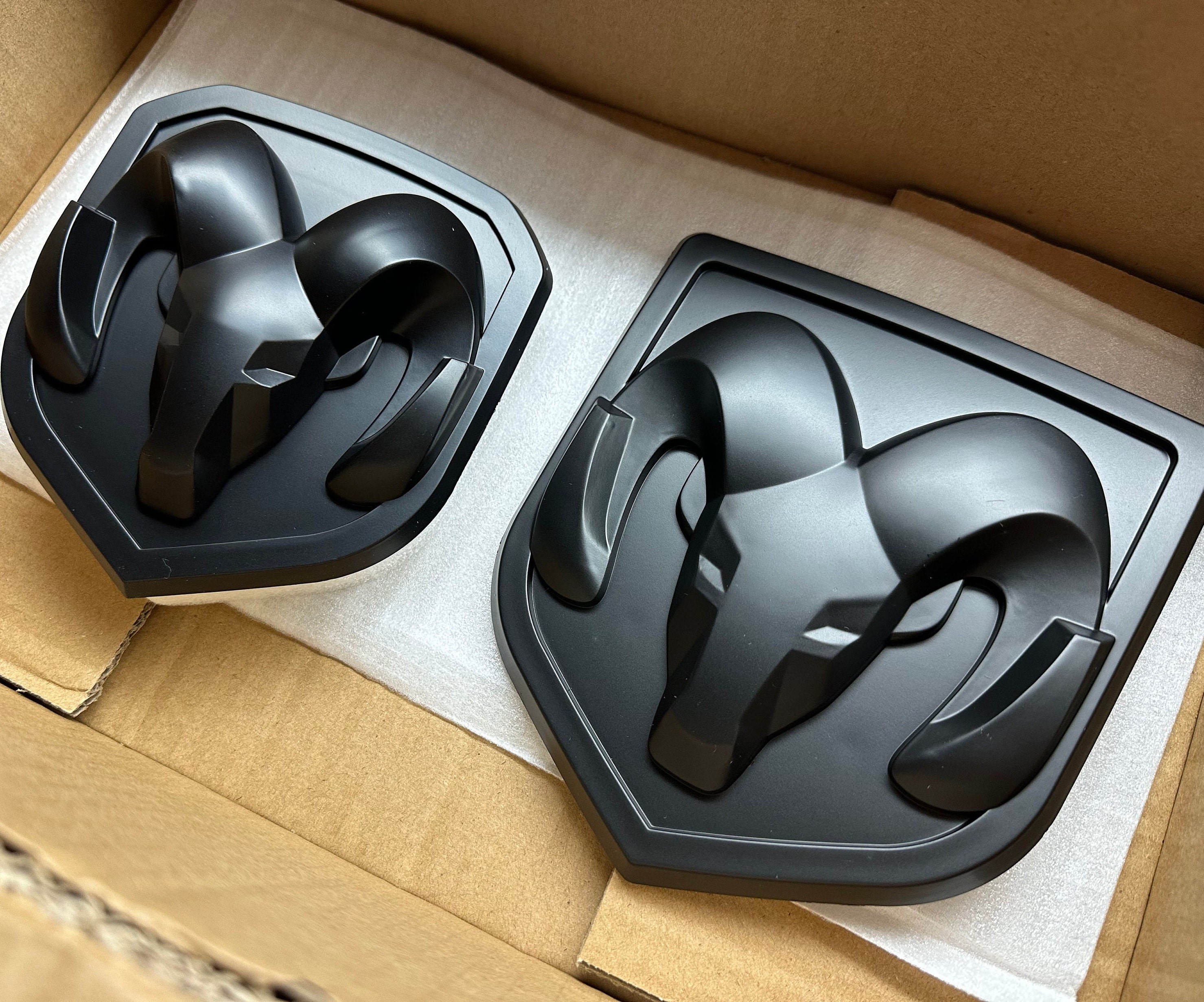 Dodge ram 2024 1500 emblems