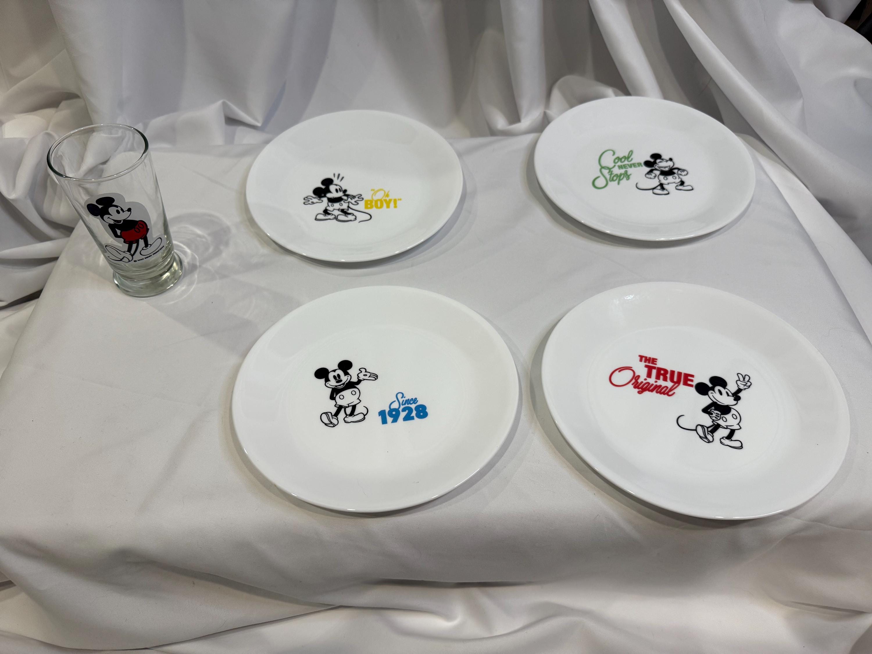 希少　CORELLE　Disney　ディズニー ミッキー アンリミテッド 5枚 Corelle Mickey - Etsy