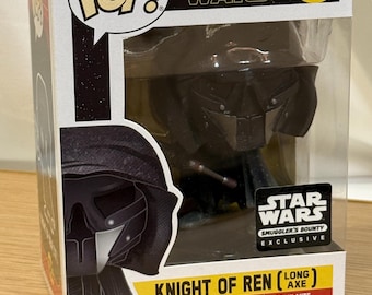 Vaulted Knight of Ren Long Axe #325 Smuggler’s Bounty Exclusive