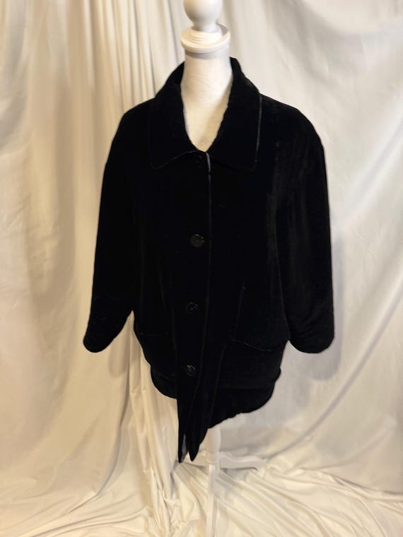 Reversible Simone Chin & Chin Velvet Coat – Two Luxe Looks in One- Size large
