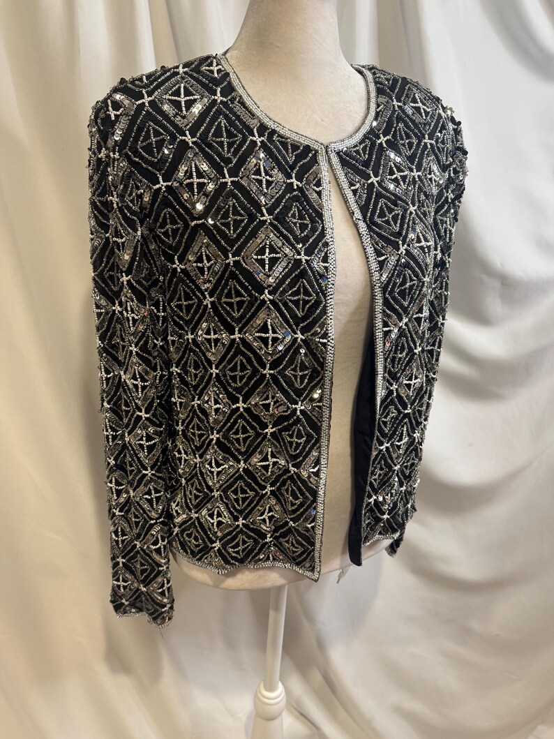 Vintage Adrianna Papell Beaded Silk Jacket – Black Silver Geometric - Size Medium image 12