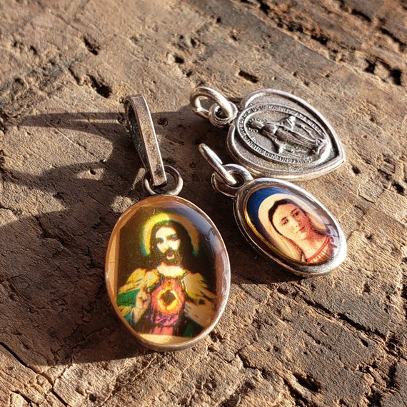 Our Lady of Guadalupe vintage catholic metals Jes… - image 1