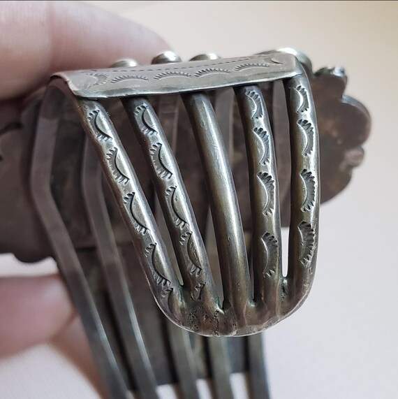 Large vintage green turquoise cuff bracelet, Stat… - image 3