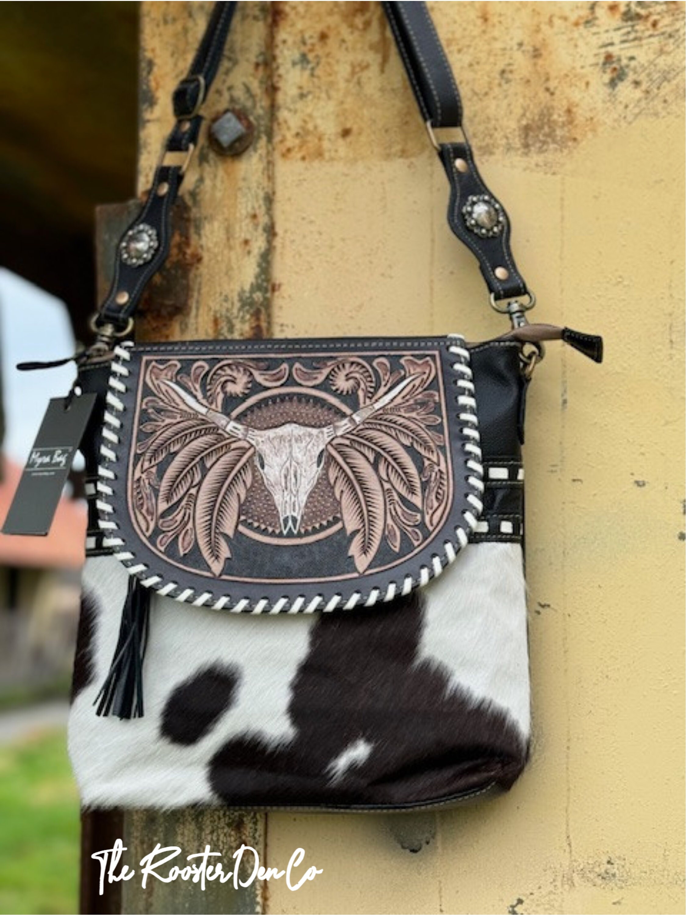 Western Leather Bag, Cow Skull Design, Hair on Tote Bag, Cowgirl Chic Purse, Western Leather Bag, Gift for Her, Theroosterdencousa - Etsy Western Leather Bag, Cow Skull Design, Hair on Tote Bag, Cowgirl Chic Purse, Western Leather Bag, Gift for Her, Theroosterdencousa - Etsy