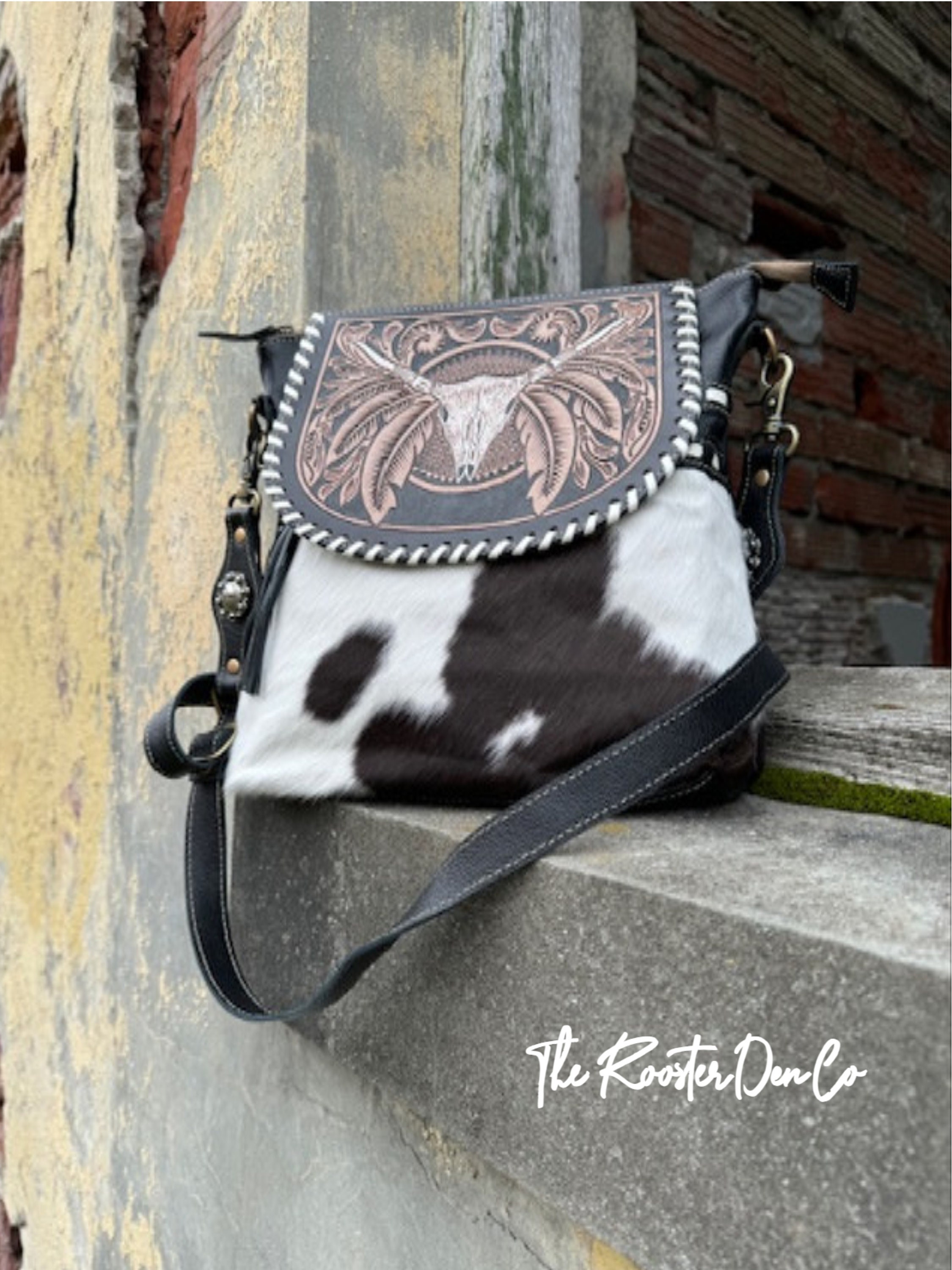 Western Leather Bag, Cow Skull Design, Hair on Tote Bag, Cowgirl Chic Purse, Western Leather Bag, Gift for Her, Theroosterdencousa - Etsy Western Leather Bag, Cow Skull Design, Hair on Tote Bag, Cowgirl Chic Purse, Western Leather Bag, Gift for Her, Theroosterdencousa - Etsy