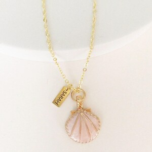 Gold Shell Pink Charm Necklace, Personalized Name Necklace, Jewelry Gift for Women